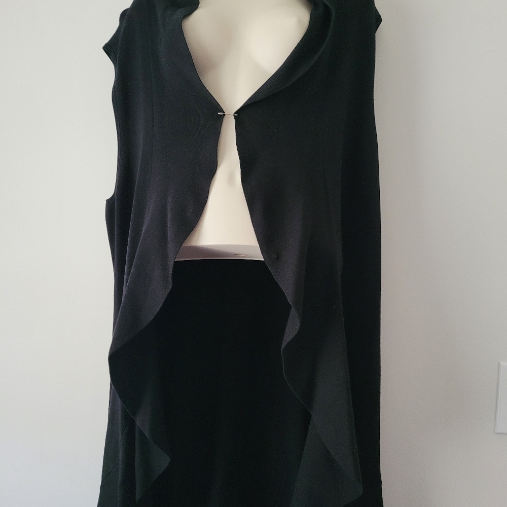 Black Sleeveless Cardigan Sweater size XL